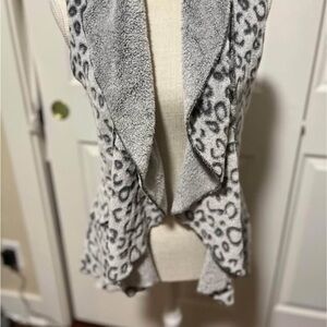 Vine Street Apparel Gray Fleece Waterfall Vest